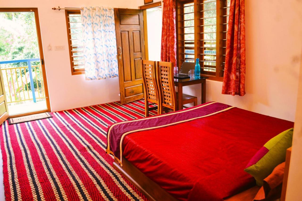Vila Arabian Nights Munnar Exteriér fotografie
